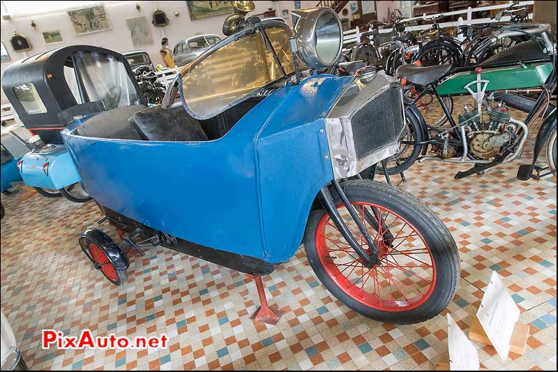 Musee-Automobile-Vendee,