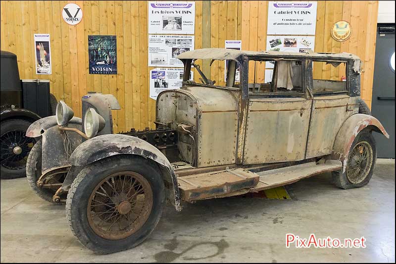 Salon Automedon 2015, Avions Voisin C11