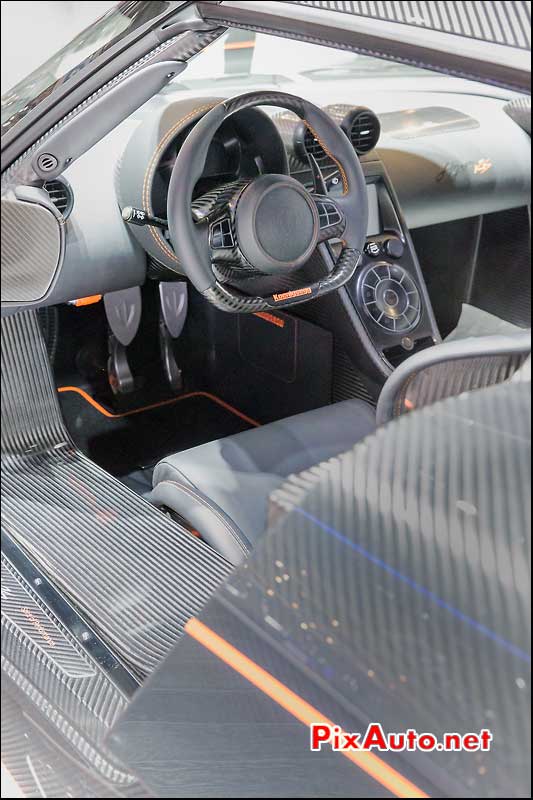 Salon De Geneve, Koenigsegg Agera RS Volant