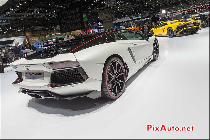 Salon De Geneve, Lamborghini Aventador Pirelli Edition