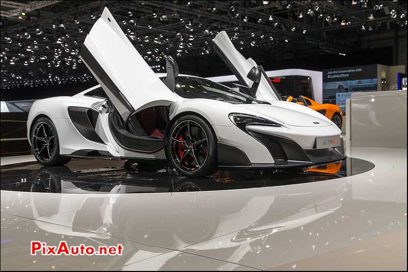 Salon-de-Geneve 2015, McLaren 675LT