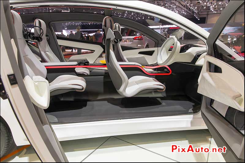 Salon-de-Geneve, Tata Hexa Concept Interieur