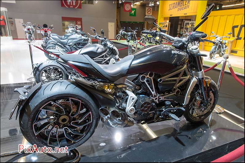 Salon-de-la-Moto 2015, news Ducati XDiavel-S  Noir Thrilling Black