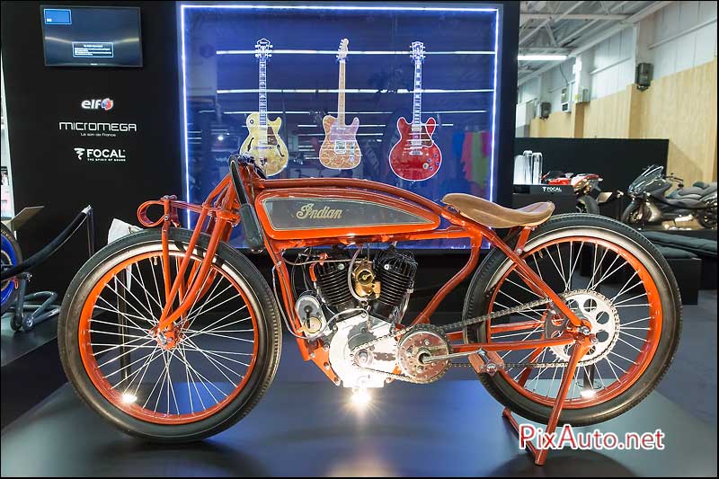 Salon-de-la-Moto, expo Guitars Bikes, Indian Daytona