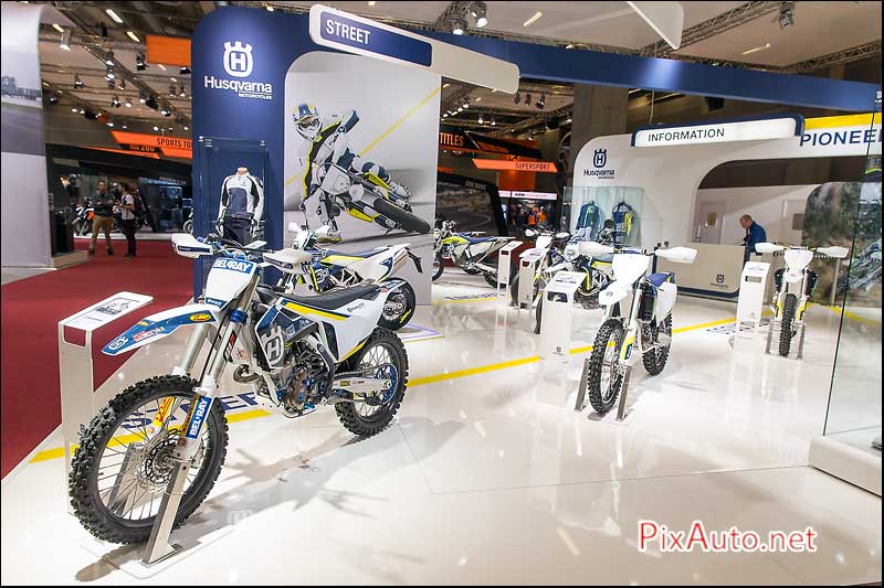 Salon-de-la-Moto, Stand Husqvarna