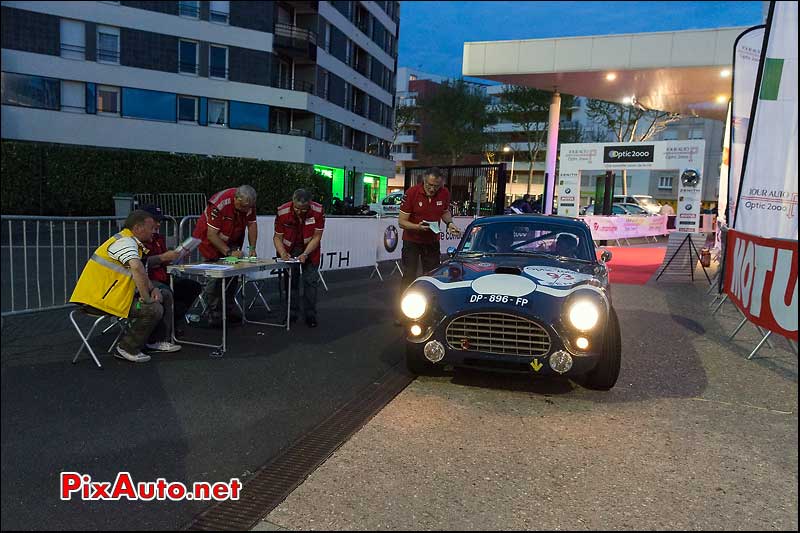 Tour Auto, Ac-Aceca N°93 arrivee parc Clermont-Ferrand