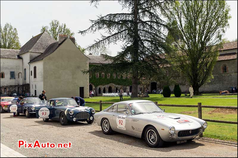 Tour Auto, Abbaye Escaladieu, Ferrari 250-GT SWB et AC-Aceca