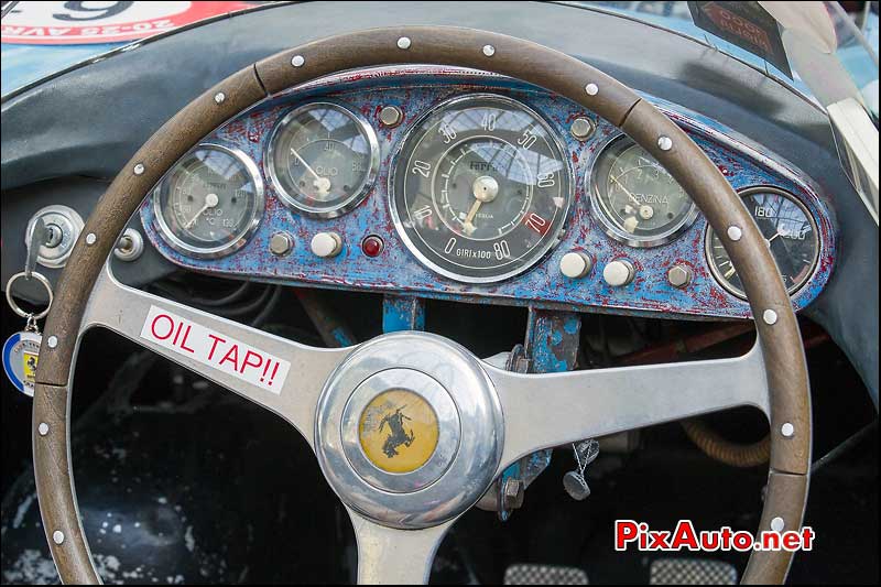 Tour Auto, Ferrari 500 Mondial Tableau de bord