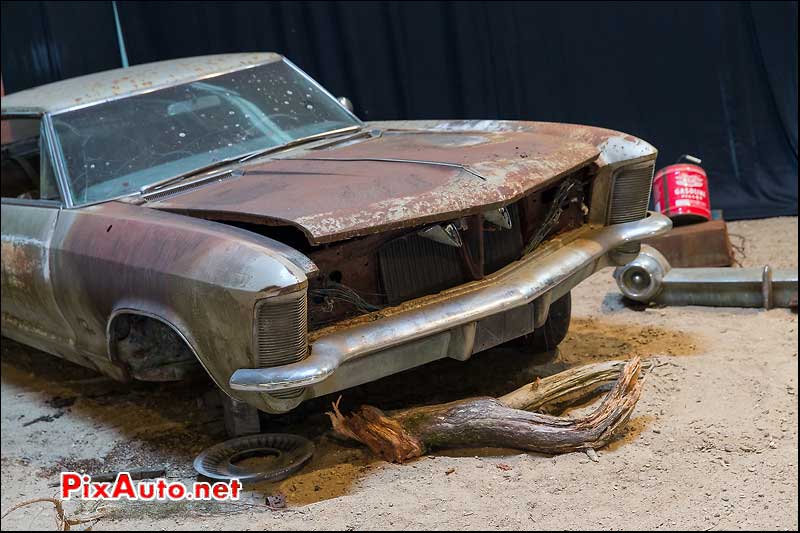 Tours-Motor-Show-2015, Epave Buick Riviera