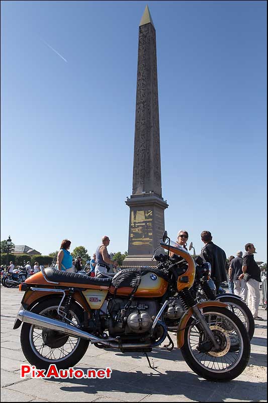 Traversee de Paris Estivale, BMW R90S Place Concorde