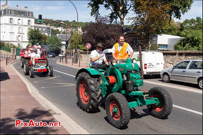 Traversee de Paris Estivale, Tracteur Allgaier a Meudon