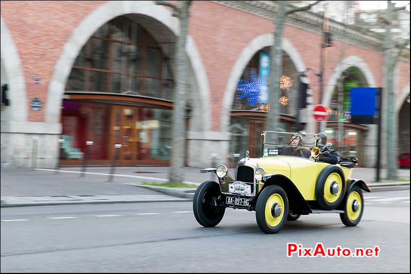 Traversee de Paris, Citroen 5HP Avenue Daumesnil