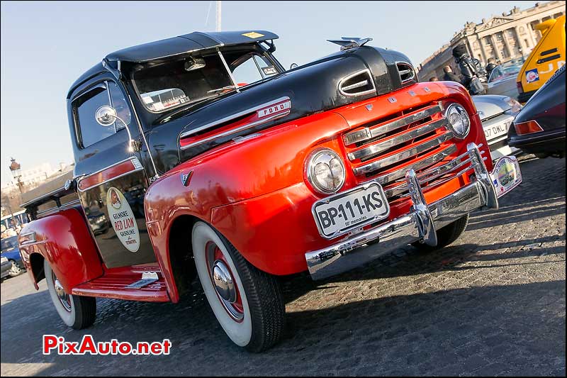 Traversee de Paris 2015, Ford F47