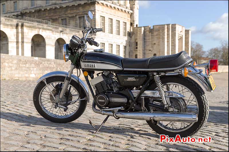 Traversee de Paris 2015, Yamaha 350 RD