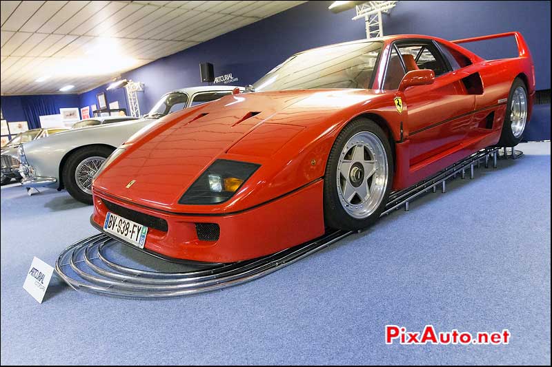 Automobiles sur les Champs 8, Ferrari F40 1991