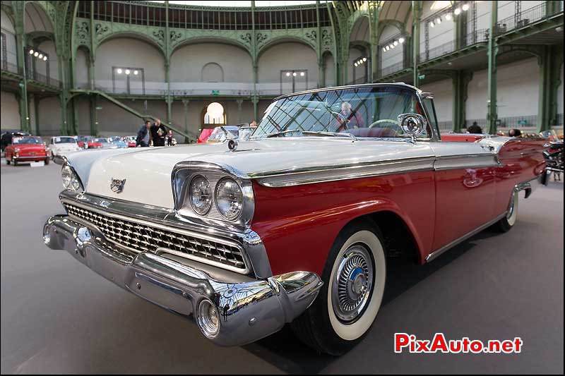 Bonhams, Ford Fairlane 500 Galaxie Skyliner