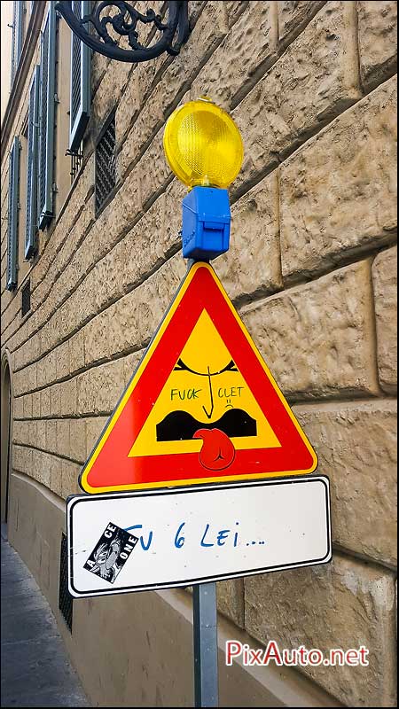 Panneaux-code-de-la-route,