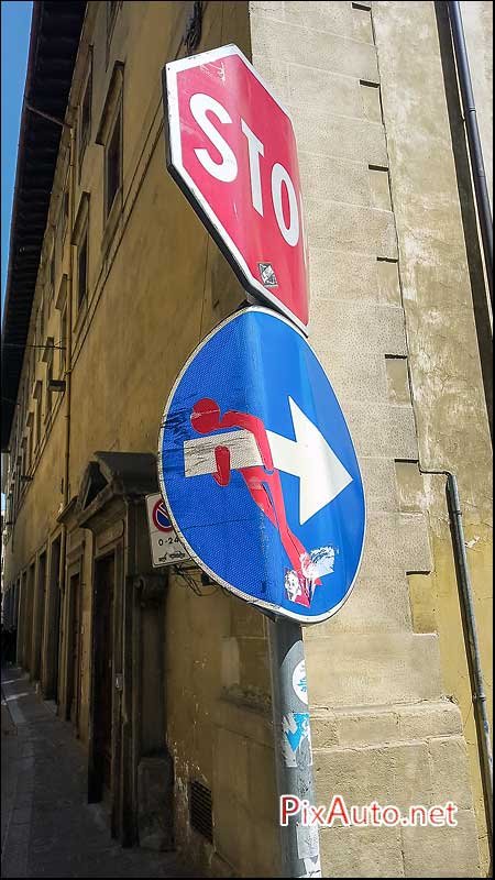 Panneaux-code-de-la-route, Clet-Abraham, 20160627_144540