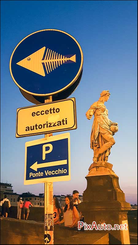 Panneaux-code-de-la-route,