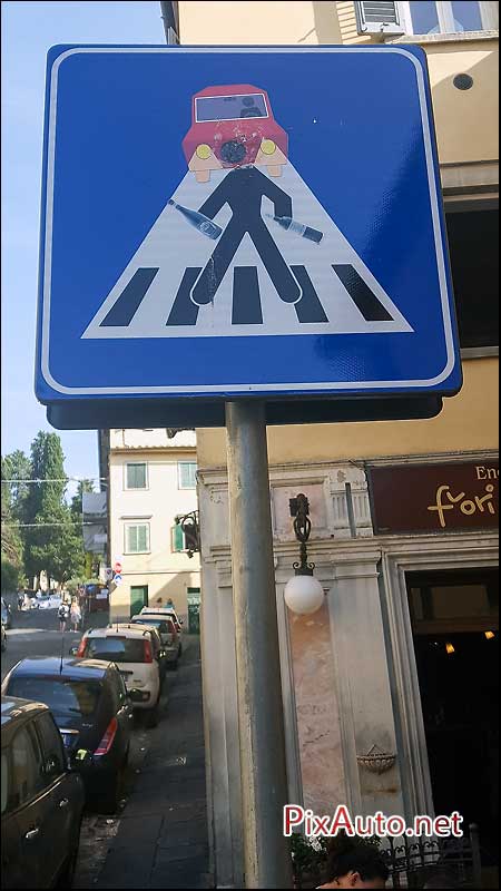 Panneaux-code-de-la-route, Clet-Abraham, 20160630_173511