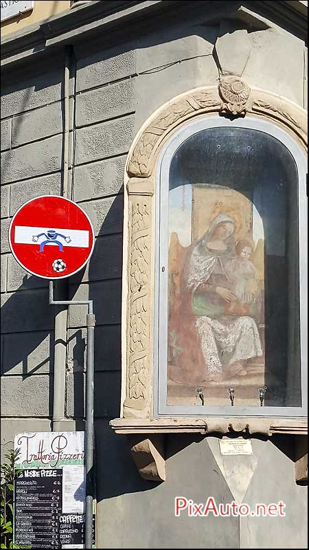 Panneaux-code-de-la-route, Clet-Abraham, 20160630_173658