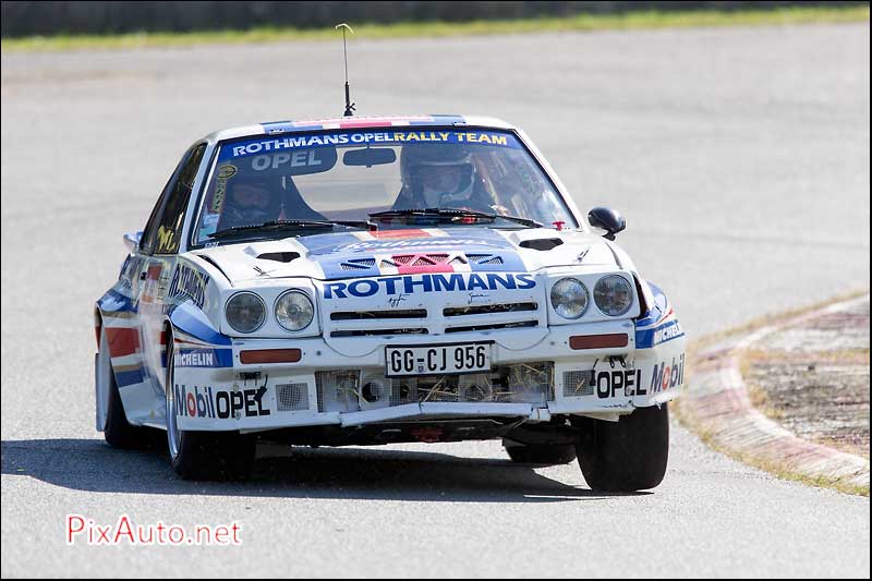 Les-Grandes-Heures-Automobiles, Opel Manta Rothmans Racing