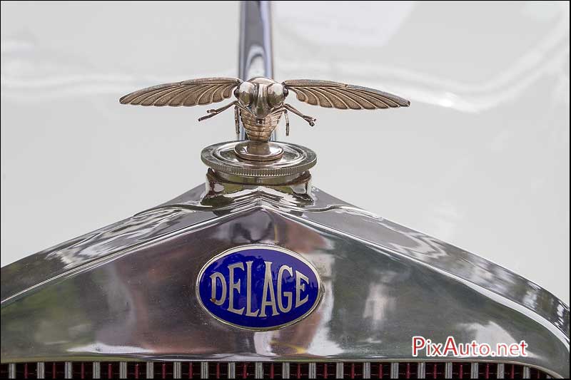 Chantilly-Arts-&-Elegance, Mascotte Abeille Voiture Delage