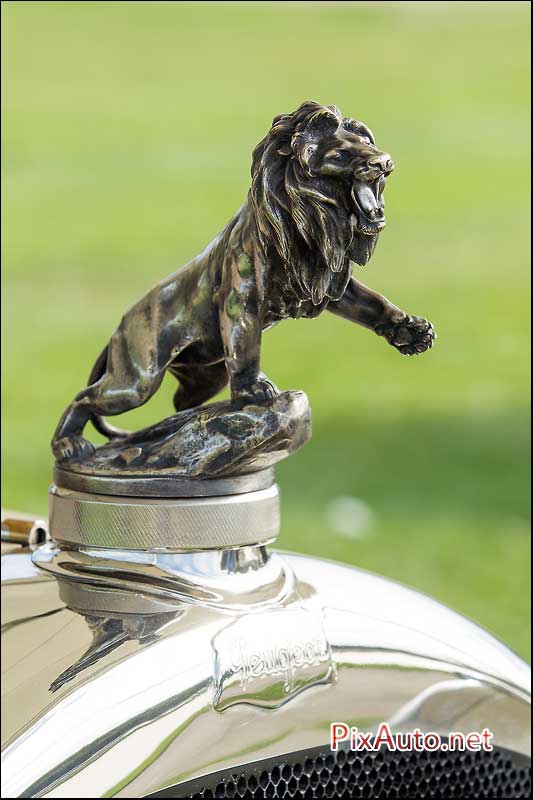 Chantilly-Arts-&-Elegance, Mascotte Automobile Peugeot Landaulet