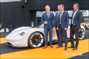 Les Designers du concept Porsche Mission E.