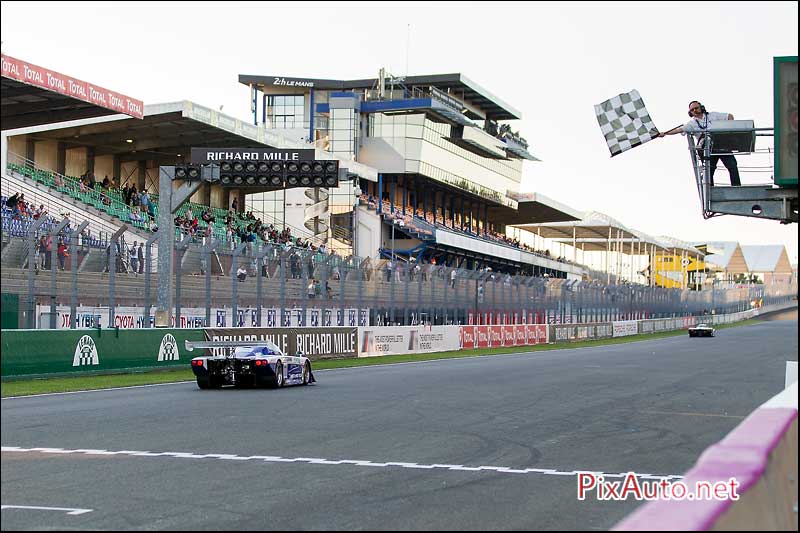 Le-Mans-Classic 2016, Drapeau a damier