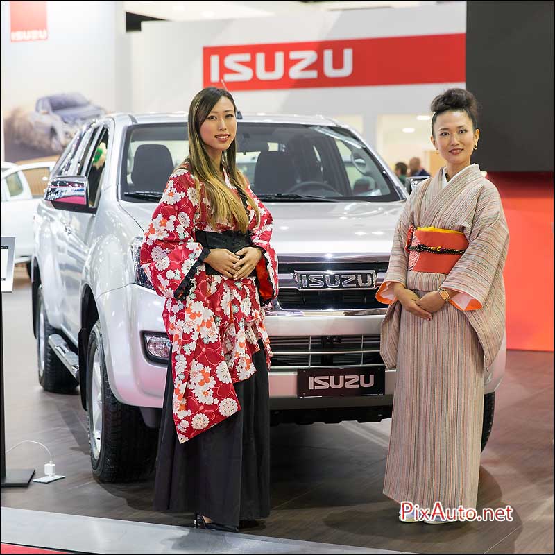 MondialdelAutomobile-Paris, hotesses Isuzu