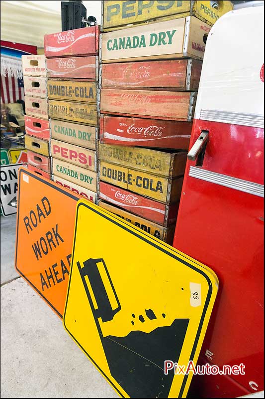 Salon-automedon 2016, Panneaux Routiers, caisses vintages Coca-cola, Pepsi