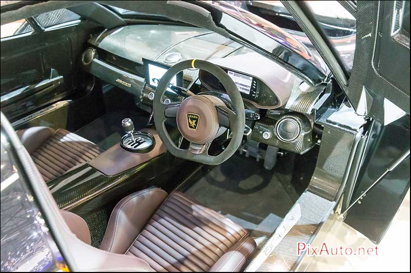 Salon-auto-geneve, Arash AF10 Cockpit