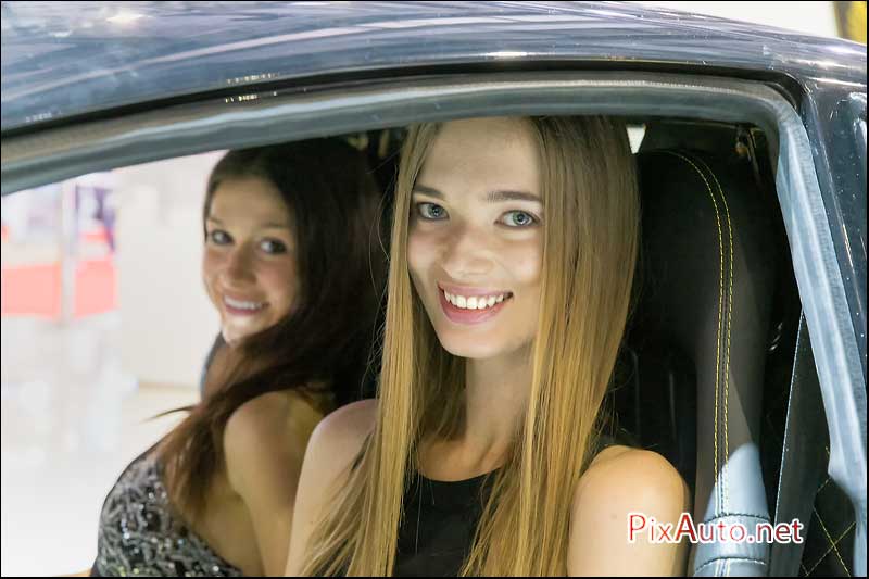 Geneva International Motor Show, Hotesses Arash