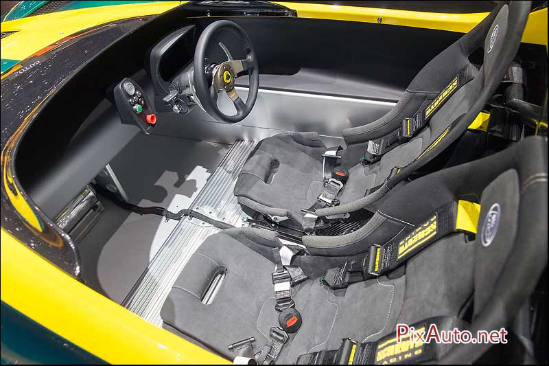 Salon-auto-geneve, Lotus 3 Eleven Cockpit