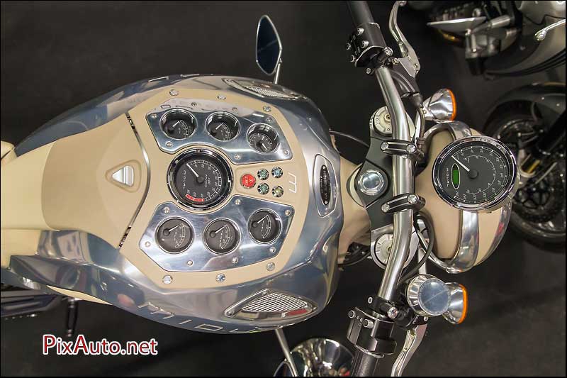 Salon-Moto-Legende, Compteurs Motos Midual