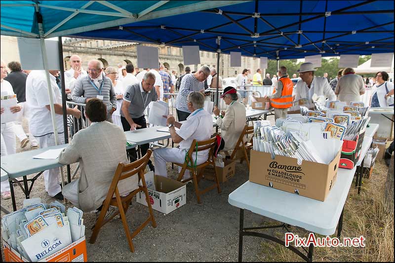 Traversee-de-Paris-Estivale, Accueil des Rallymen