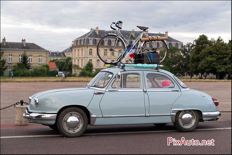 Traversee-de-Paris-Estivale, Panhard Pl17