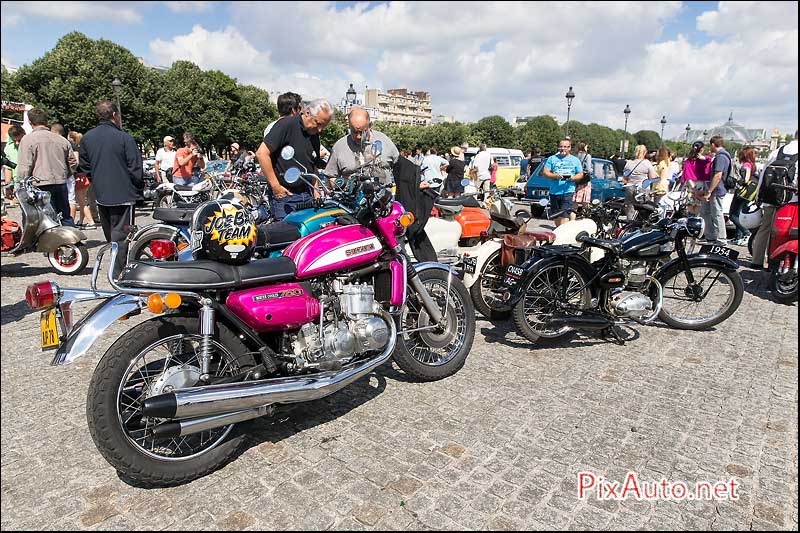 Traversee-de-Paris-Estivale, Suzuki 750 Gt