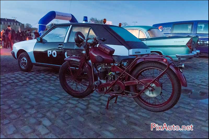 Traversee-de-Paris 2016, Moto Ancienne