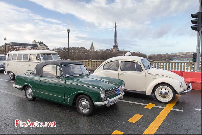 Traversee-de-Paris, Triumph Herald Convertible et VW Coccinelle