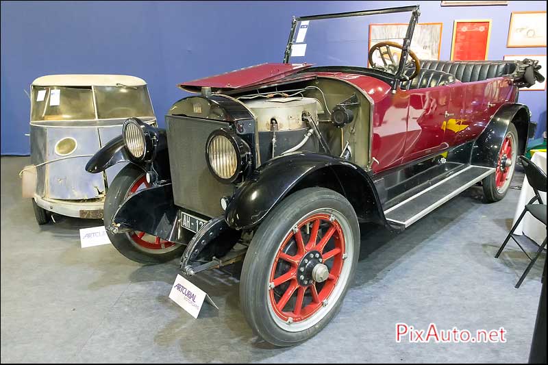 Artcurial A Retromobile, Stanley a Vapeur et Pierre Faure