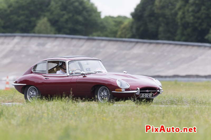 Autodrome-Heritag-Festival, Jaguar Type E Chicane Nord