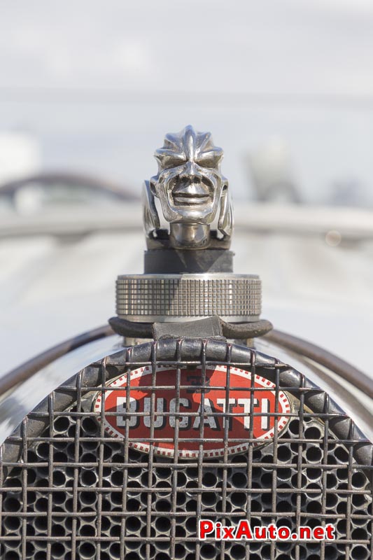 Autodrome-Heritage-Festival, Mascotte Visage Bugatti