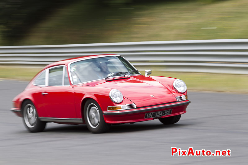 Autodrome-Heritag-Festival, Porsche 911 Rouge