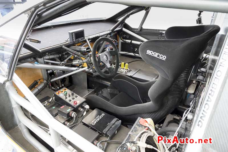 Les-Grandes-Heures-Automobiles, Interieure 208 Pikes Peak