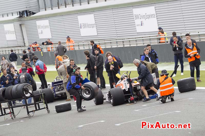 Grand-Prix-de-France-Historique, Changement Pneus Grille Depart