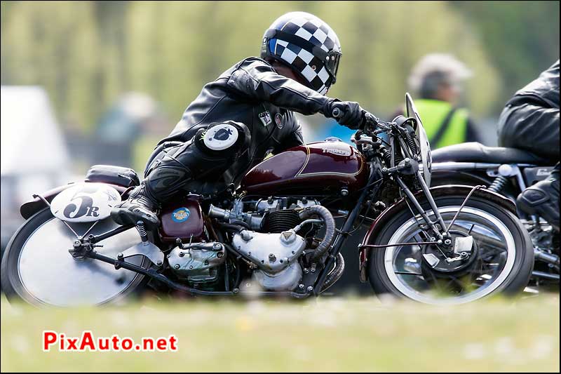 Iron Bikers,Triumph 500