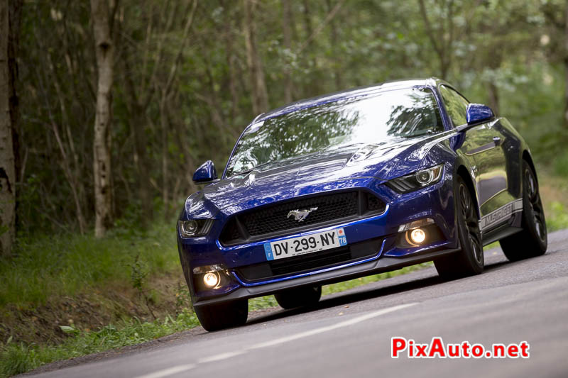 Motors-and-Soul, Ford Mustang Coupe