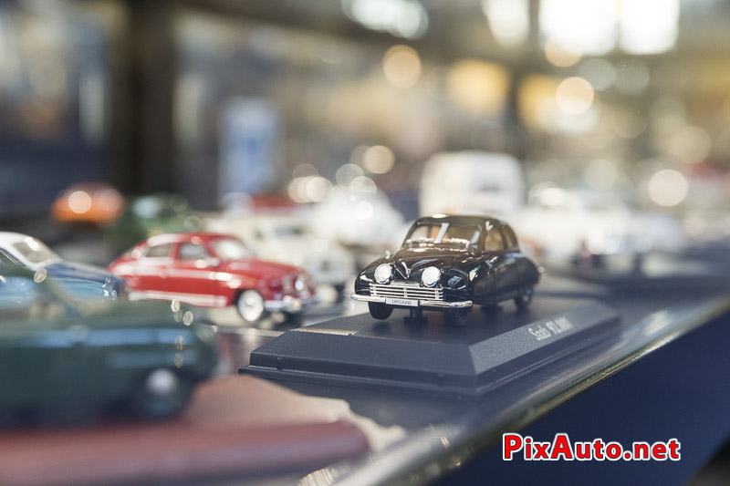 Autoworld,